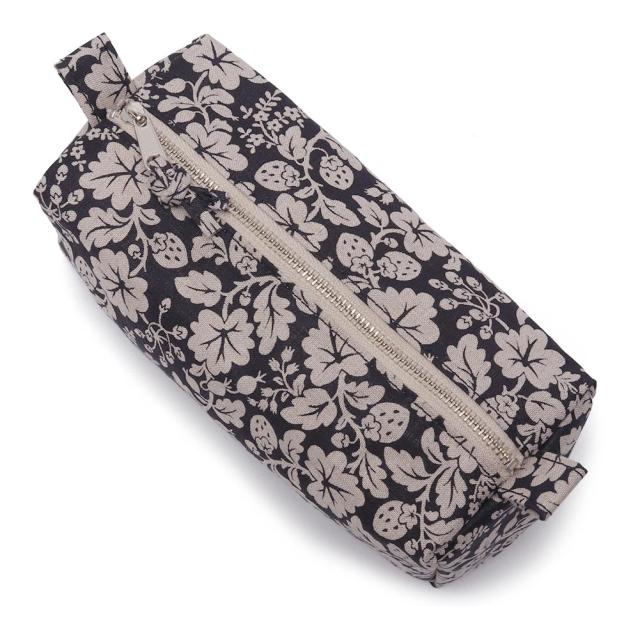 R&D.M.Co- アールアンドディーエムコー WILD BERRY POUCH NO.6645 R&D.M.Co- アールアンドディーエムコー WILD BERRY POUCH NO.6645