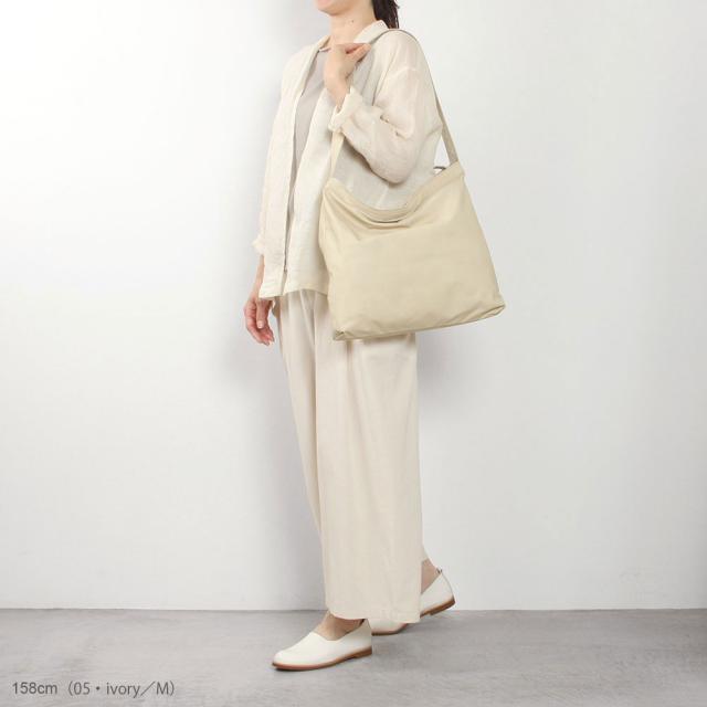 evam eva エヴァムエヴァ leather shoulder bag E243Z089_8