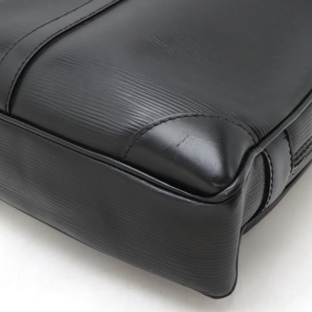 鑑定済】ルイヴィトン エピ ポルトドキュマン ボワヤージュ ビジネス