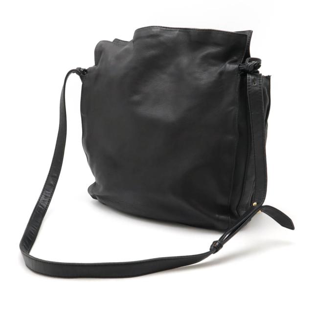 極美品 ロエベ ショルダーバッグ アナグラム ゴールド金具 斜め掛け レザー 黒 極美品 ロエベ ショルダーバッグ アナグラム ゴールド金具 斜め掛け