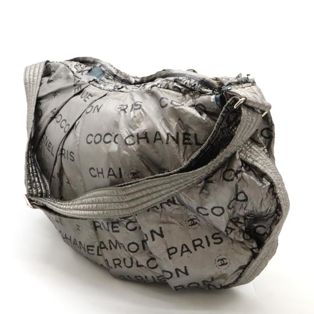 CHANEL シャネル アンリミテッド ショルダーバッグ 斜め掛け ナイロン