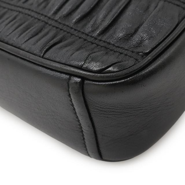 PRADA プラダ ナッパ ゴーフル ギャザー ショルダーバッグ ポシェット レザー NERO 黒 ブラック ゴールド金具 国内アウトレット購入品 1BH112