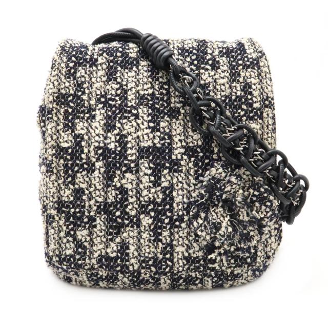 CHANEL シャネル カメリア チェーンショルダー ショルダーバッグ ツイード レザー ブラック 黒 アイボリー 白 ネイビー 紺 シルバー金具