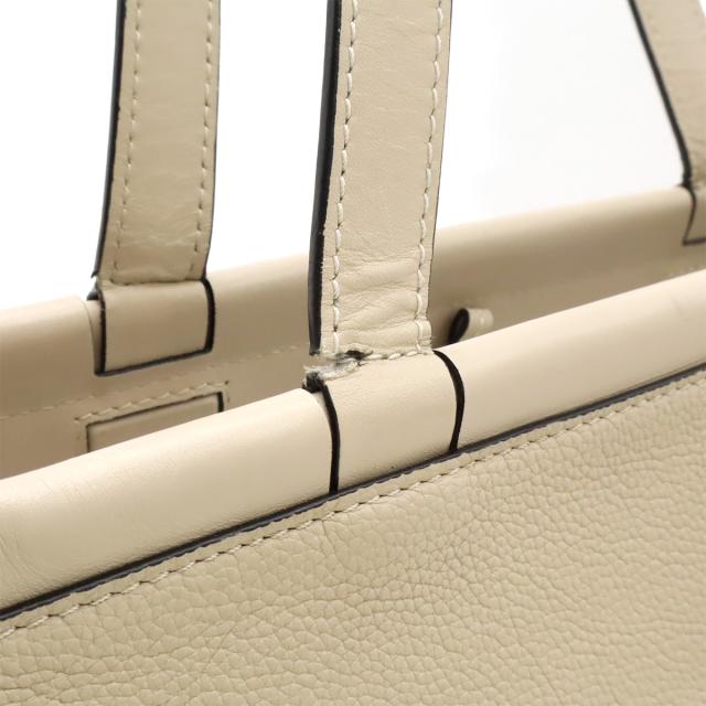 LOEWE ロエベ クッショントート スモール トートバッグ ショルダーバッグ セミショルダー レザー ライトオーツ ベージュ 309.12AA93