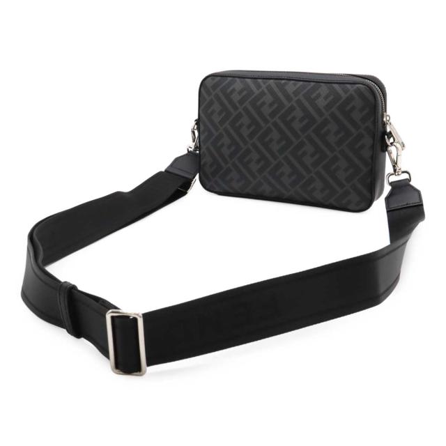 FENDI フェンディ ダイアゴナル ズッカ柄 カメラケース ショルダー