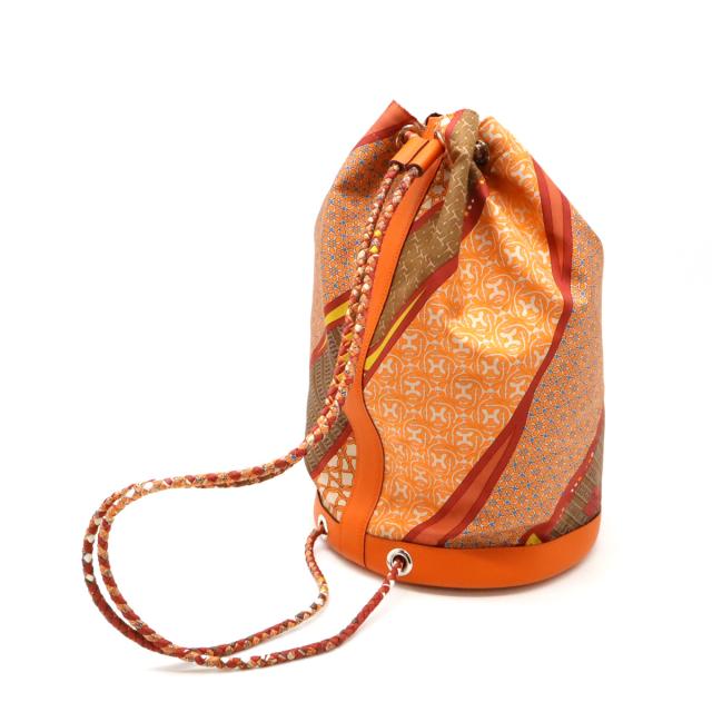 HERMES エルメス ソワクール22 CARRE EN CRAVATES ショルダー