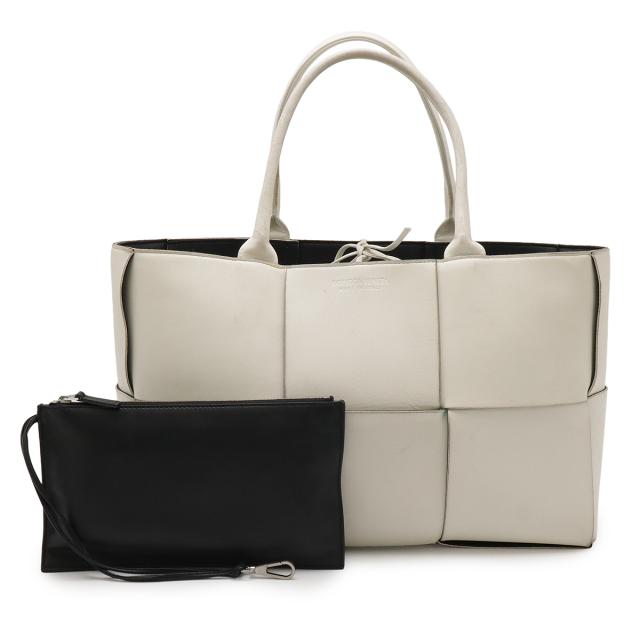 BOTTEGA VENETA ボッテガ ヴェネタ マキシイントレチャート ザ アルコ トート ミディアム トートバッグ レザー アイボリー 白 ポーチ付き 609175