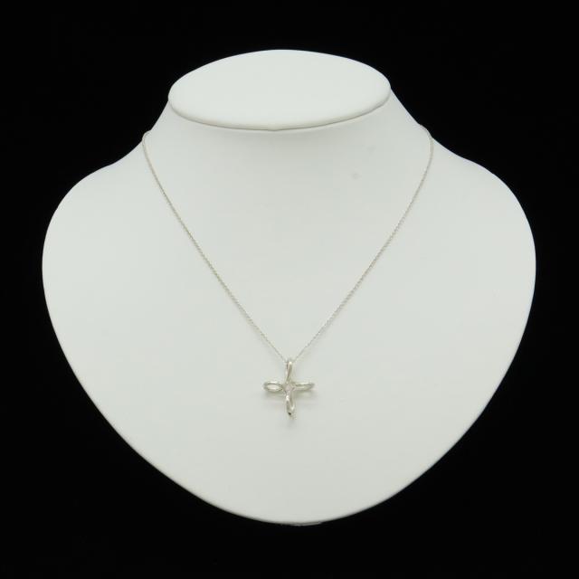 ティファニー エルサペレッティ インフィニティ クロス ネックレス