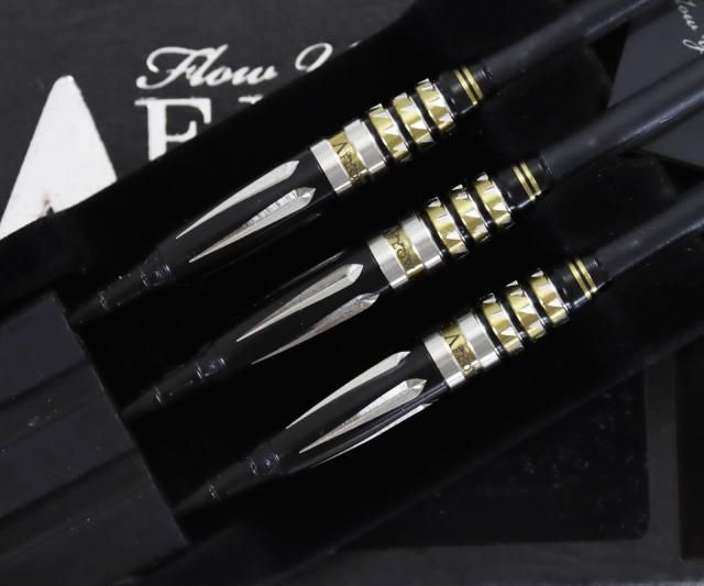 バレル【ダイナスティー】エーフロー ブラックライン Z2R 座波常輝