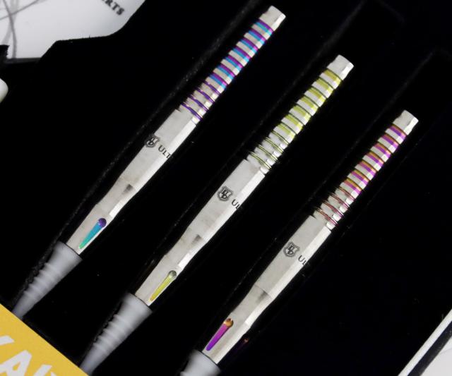 バレル【アルティマダーツ】カイザー5 Type1 プラス レインボー 荏隈