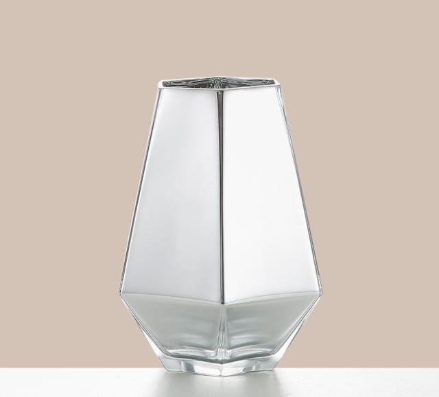 フラワーベース 多面体 鏡面仕上げ 光沢感あり ガラス製 (シルバー, Bタイプ) 7,054円