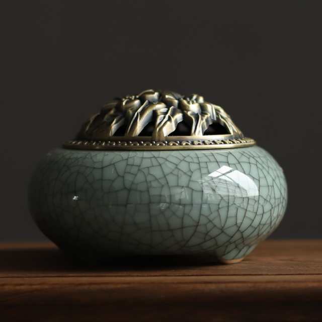 香炉 アンティーク風 シンプル 陶器製 花柄の蓋 (ライトグリーンA)