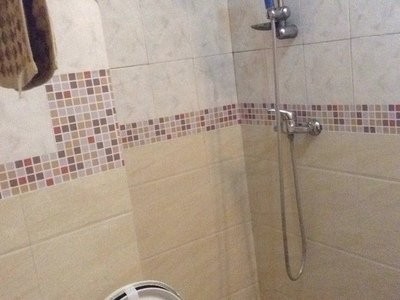 ロールステッカー おしゃれ 防水 モザイクタイル風 ブラウン の通販はau Pay マーケット ノイシュタット