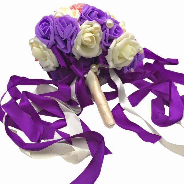 造花 ブーケ バラ パール風の装飾 花束 リボン付き パープル の通販はau Pay マーケット ノイシュタット