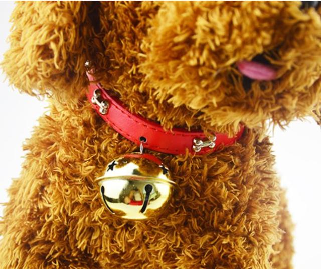 首輪 猫 小型犬用 大きな金色の鈴 骨モチーフ付き Mサイズ ライトピンク の通販はau Pay マーケット ノイシュタット