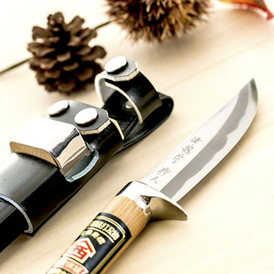 経済産業省指定伝統工芸品 アウトドアナイフ 猪鉈10.5cm 鞘付 有限会社 西山商会・高知県の通販は
