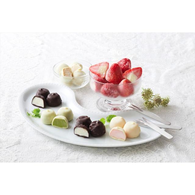 スルー たっぷりひとくち5種＆いちごアイス 計110個