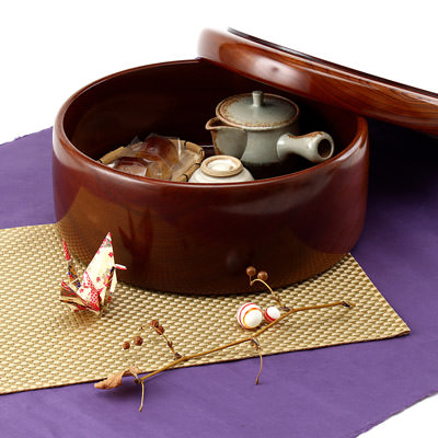 伝統の小田原漆器  １尺１寸茶びつ｜大川木工所・神奈川県の通販は