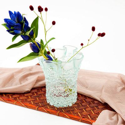 贈りものにも最適! デザイン性の高い花瓶 フリットVASE L