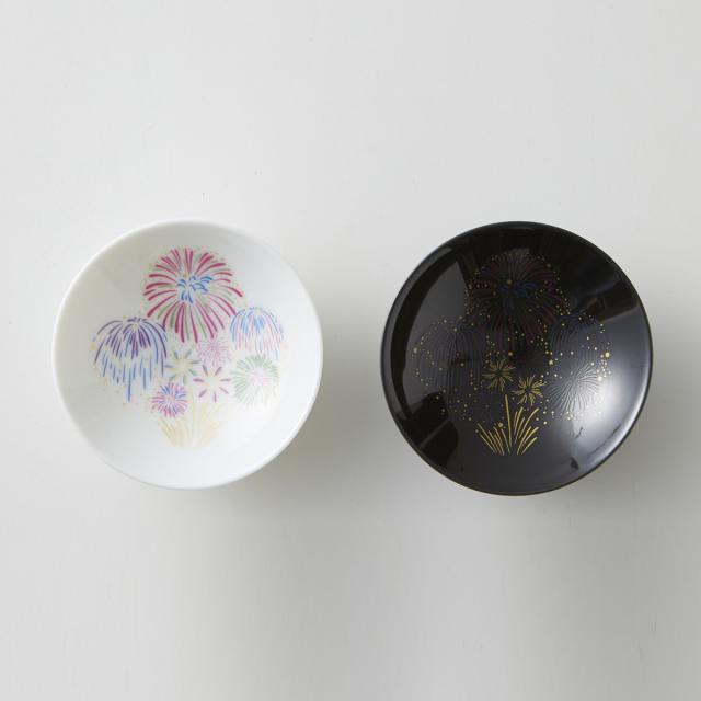 冷感花火平盃ペアセット 食器 おしゃれ グラス 磁器 日本製 きれい 酒器 かわいい 平盃 色が変わる