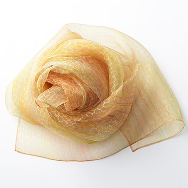 齋榮織物 妖精の羽 塩縮 オーガンジーストール 化粧箱入 ファッション小物【九州・沖縄県・離島 配送不可】