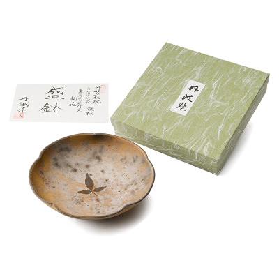 厳かな風格 魅せる伝統器〈 白丹波窯変 葉(南天)貼付文輪花盛鉢 〉 ｜ 丹波焼窯元丹誠窯・兵庫県_1