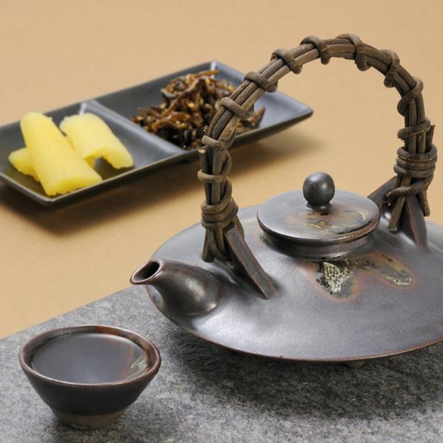 黒じょか 薩摩焼 2盃 セット 黒ヂョカ 薩摩焼の黒ジョカ 黒千代香 長太郎焼窯元 鹿児島県 送料無料 黒じょか 薩摩焼 2盃 セット 黒ヂョカ 薩摩焼の黒ジョカ 黒千代香 長太郎焼窯元 鹿児島県 送料無料