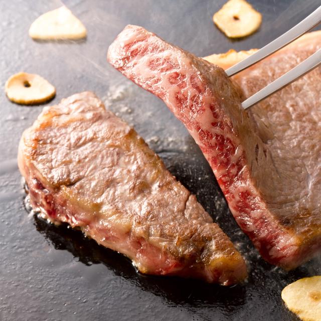 円錐小体牛ロースビフテキ 2枚 300g ビフテキ肉 ロース 黒毛和牛 国産 牛 和牛 凝結 高橋畑作獣肉 贅沢さ 円錐小体県