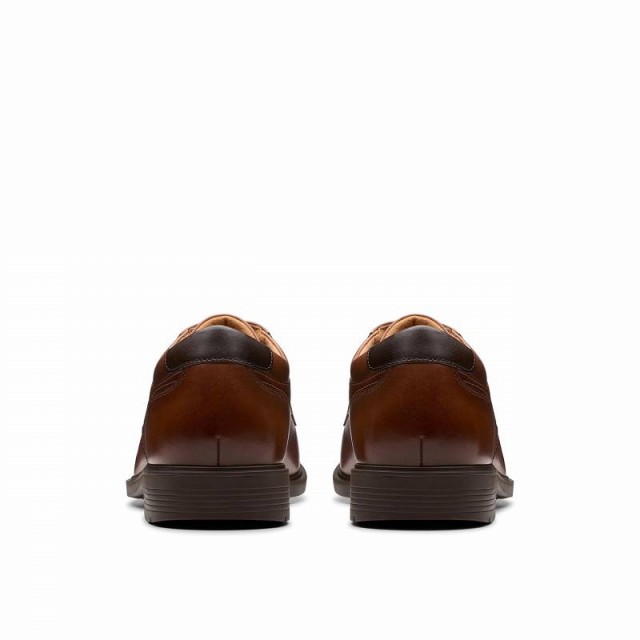 Clarks クラークス メンズ 男性用 シューズ 靴 オックスフォード 紳士靴 通勤靴 Eldredge Cap Dark Tan Leather【送料無料】