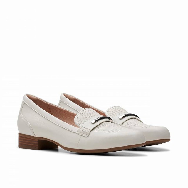 Clarks クラークス レディース 女性用 シューズ 靴 ローファー ボートシューズ Juliet Aster Off-White Leather【送料無料】