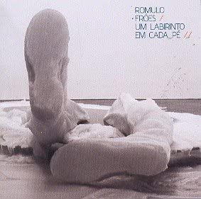 Um Labirinto Em Cada Pe [CD](中古品)