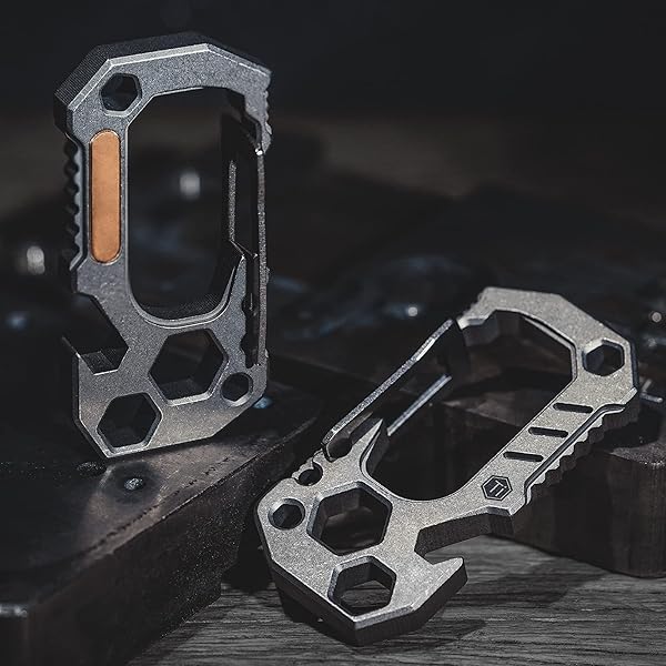 EDCマルチツール チタン メンズ カラビナキーホルダー 手動式