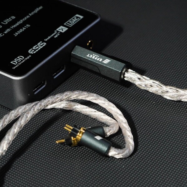 HiFiGo Effect Audio Signature Series II Cadmus II 8 ワイヤー IEM ケーブル、HiFi オーディオファン イヤホン 有線 シングル リッツ ??銅 リッツ ??銀メッキ ケーブル (2.5mm)