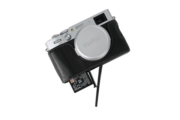 Rieibi 富士 Fujifilm X100VI ケース、 富士 X100VI 専用 カメラケース デジタルカメラ fuji X100VI 本革 ボデイケース 本革 ハーフカバー X100VI用 保護カバー Fujifilm X100VI対応 ハーフボディカバー X100