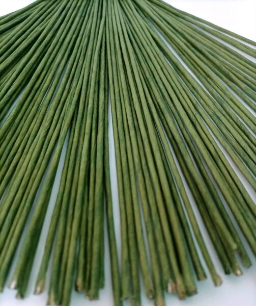 OrgMemory 造花の茎 100個 25cm 太さ2mm フラワーDIY用 地巻ワイヤー になる 花芸素材ギット 手芸 人工花茎 手作りキット 造花 花束 ギフト 造形材料 曲げ可能 フラワーワイヤー 手芸用ワイヤー その他
