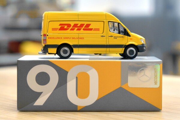 Tiny City 1/76 No.90 メルセデス・ベンツ スプリンター FL DHL ダイ