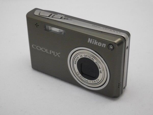 Nikon デジタルカメラ COOLPIX (クールピクス) S700 アーバンブラック