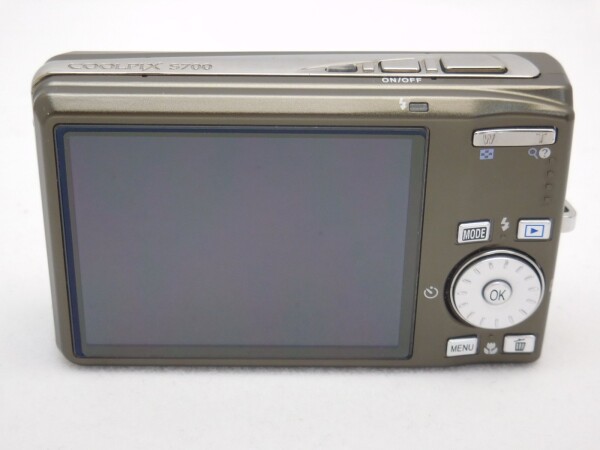 Nikon デジタルカメラ COOLPIX (クールピクス) S700 アーバンブラック