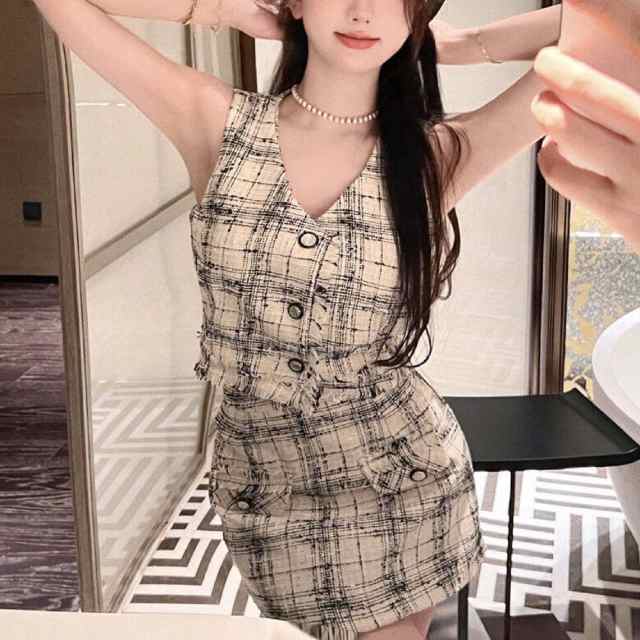 モノトーンチェックツイードセットアップ ミニスカート ノースリーブ ノーカラー ツイード 大人可愛い カジュアル 上品 ガーリー エレガント キュート マドラスチェック 夏 秋 オフィス ビジネス モノトーン【OK0003】