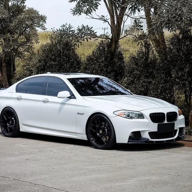 BMW 5シリーズ F10 F11 用 フロントバンパーリップ ボディキット スポイラー スプリッター カナード（2011-モデル 520i 523i 525i 530i 535i Mスポーツ対応） 輸入品