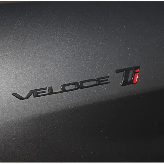 アルファロメオ ジュリア ステルヴィオ 専用 ABS 後押しブート ロゴタイプ デカール 胸章 胸章 一部分 付属品 Veloce Q2 Q4 TI 相応う インポート品