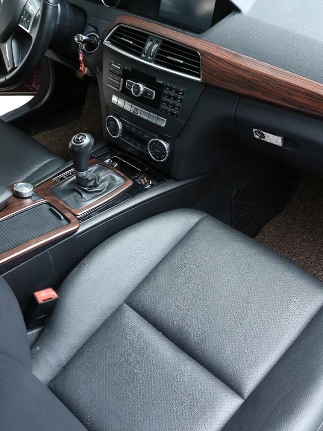 メルセデスベンツ Cクラス W204 C180 C200 専用 パインウッド調 内装用 カーデコステッカー カーバッジ 2007-2013年式 輸入品_7