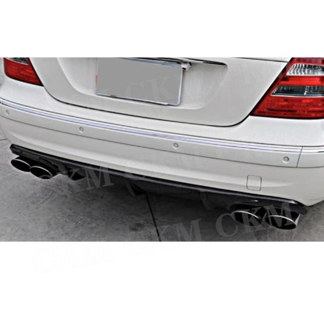 ベンツ W211 E55 AMG セダン（2002-2006年）用 カーボンファイバー リアリップディフューザー FRP リアバンパーリップスポイラー ボディキット カーアクセサリー 輸入品_5