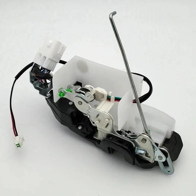 トヨタ ランドクルーザー プラド 3400 (J90) 2000-2002年 適合 トランクロックアクチュエーター 純正番号 69110-60130 6911060130 輸入品