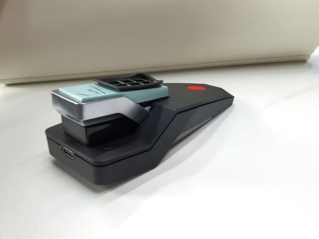 WOYO R3 BMW用アンビエントエアカートリッジリセッター フレグランススマートボックスチップアクティベーター工具 G30 G11 X3-X7 3/5/7シリーズ対応 輸入品_18