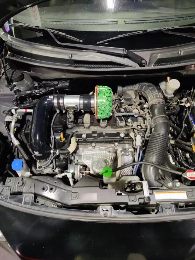 ワームズ ハイパフォーマンス シリコーン インテークホース レーシング スズキ スイフトスポーツ ZC33S K14C 2018-2020 輸入品