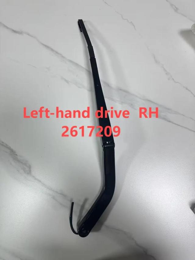 スカニアトラック用ワイパーブレード交換ゴム 4枚セット ロングノズル対応 純正品番対応 2753171 2715133 1798490 1534038 2617207 2617209 輸入品