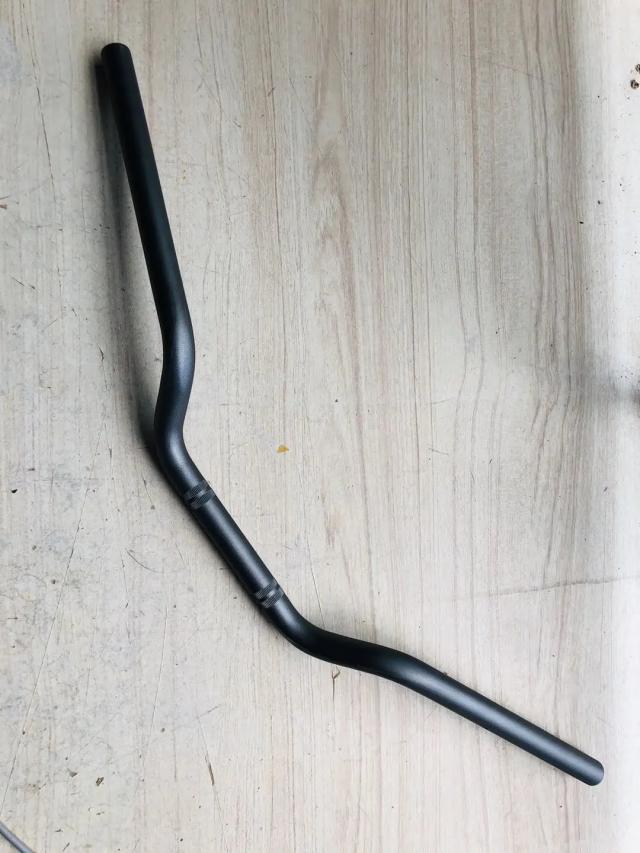 2018-2021 CFMOTO 250NK フロントハンドルバー 輸入品