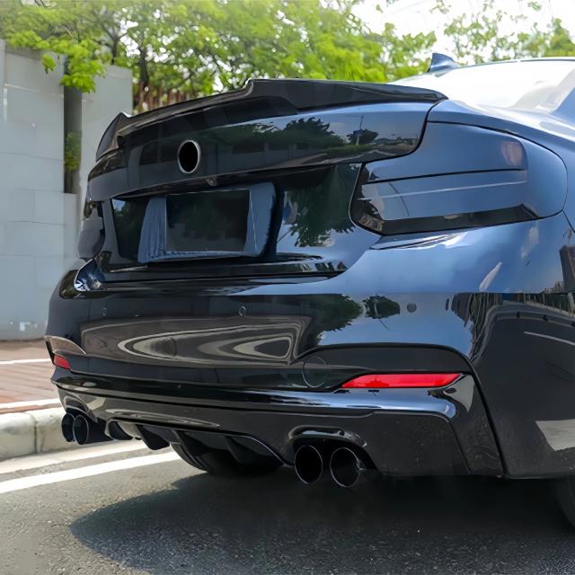 パフォーマンススタイル グロスブラック リアバンパーディフューザースプリッター BMW F22 F23 2シリーズ 230i M235i M240i 2014-2021 用 チューニングボディキット 輸入品_7