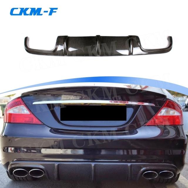 W219 カーボンファイバー リアリップディフューザースポイラー メルセデス・ベンツ CLSクラス W219 CLS63 AMG 2004-2010年用 FRP バックバンパーガード 輸入品